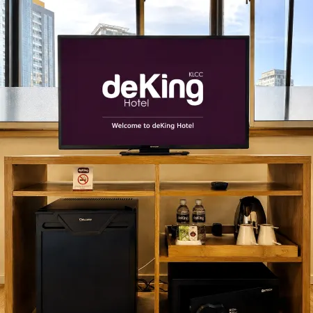 deKing Hotel Twin Towers Отели рядом с достопримечательностью «Торговый центр Suria KLCC»