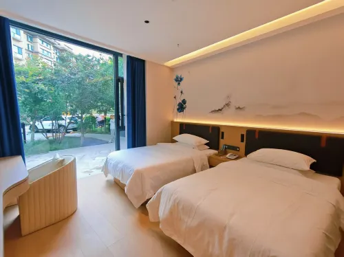 Wanrui Tianyu Hotel