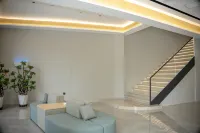 Yunqi Hotel