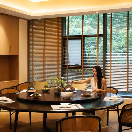 ANYUE LAKESIADE HOTEL