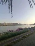 Rezen Ruixuan Hotel (Luoyang Luoyi Ancient City Branch)