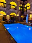 Kervansaray Antique Hotel - parkir
