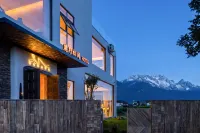 Bahada in Luye Pines Sunshine Jinshan | bathing pool | Snow Mountain Resort - parking