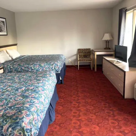 Midtown Motel Burlington Near Hwy 34