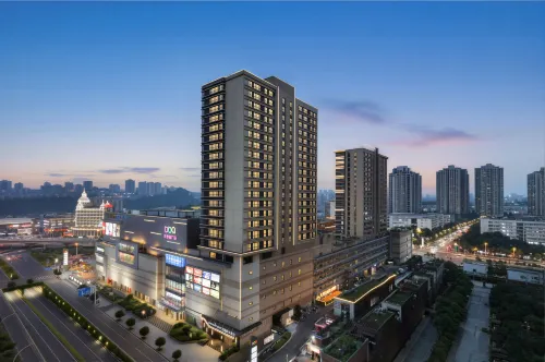 Wanda Yue, Luzhou Bubugao Square - Bintang 4