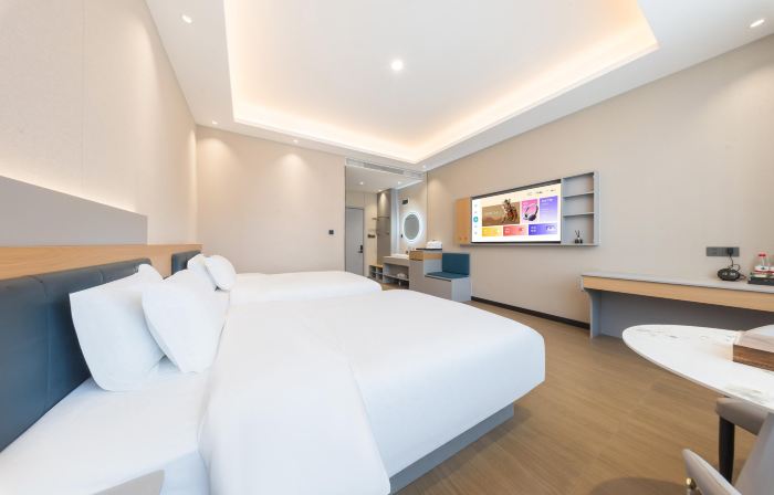 Luntai Yihai Hotel