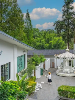 Wuyi Mountain Yiqu Xiangsi Alhu Resort Hotel - 4-Star