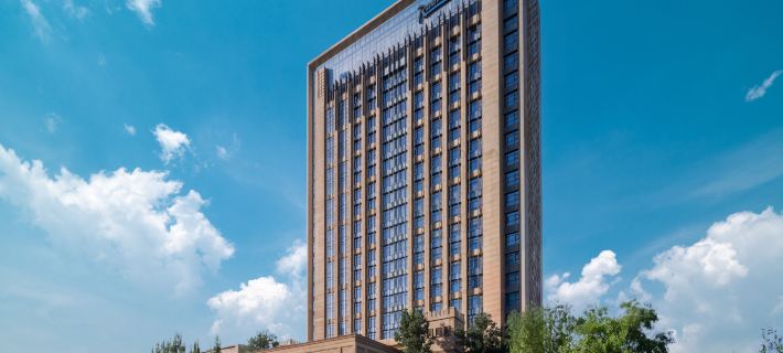 Radisson Blu Hotel Kashgar Hotele w: Kaszgar