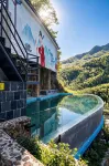 Jiuni Best Garden Homestay - Pools