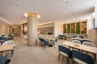 LAVANANDE HOTELS Lingyuan Bus Station - Breakfast