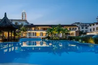Fanjing Yundi · Hidden Luxury · Swimming Pool Chill Resort Courtyard (Hongcun Scenic Area) - piscina