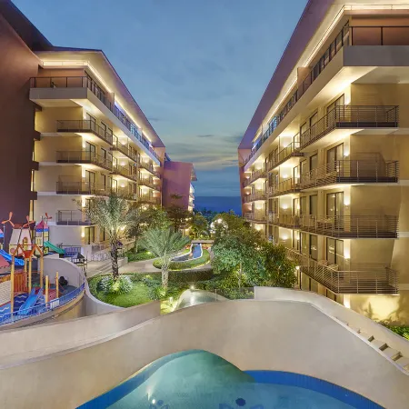 Golden Tulip Holland Resort Batu