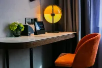 Yitel Zhishang Hotel (Zhangye West Railway Station Bell and Drum Tower Branch) Hotels in Zhangye