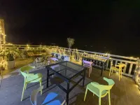 Fuxian Lake Yufangting Boutique Homestay