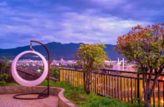 鹿鳴·Ethereal Views｜古城雲境全景美宿（麗江古城北門店）