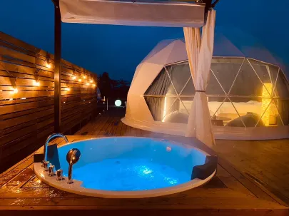 ふるさと納税 蔵王町 CHILL OUT GRAMPING ZAO 3名様宿泊チケット[No.5800-0351] ジャグジー付CHILLOUT GRAMPING ZAO2名様宿泊チケット04301-0803