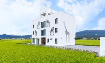 Wu Nuan Zoo B&B