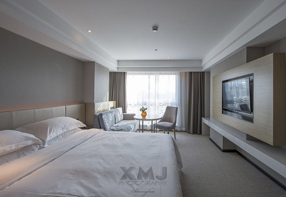 상하이 루자쭈이 완신R 호텔