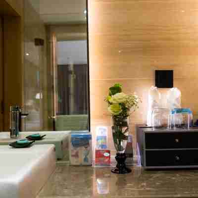 芒市SUITON|柏櫟薈舍酒店(芒市廣場丙午市場店) Rooms
