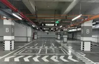 Lavande Hotel - Parkplatz