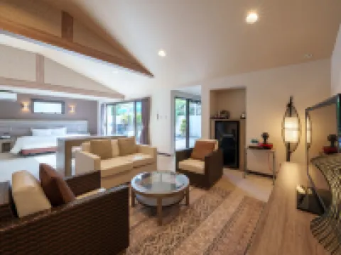 Grandvrioresort Ishigakijima Ocean's Wing & Villa Garden Hotel di Ishigaki