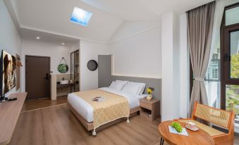 Chuxiong Yun Jian Shiguang Art Homestay (Yi Ancient Town)