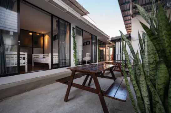 Wook Wook Homestay Semporna Hotel berhampiran Kapalai