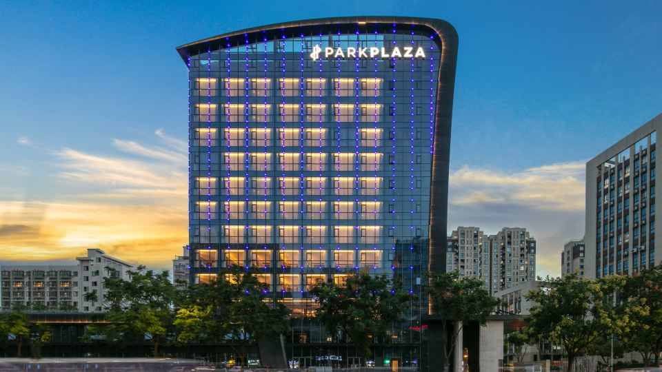 Park Plaza