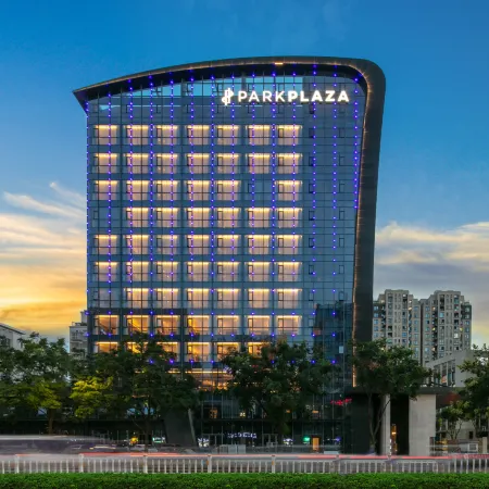 Park Plaza