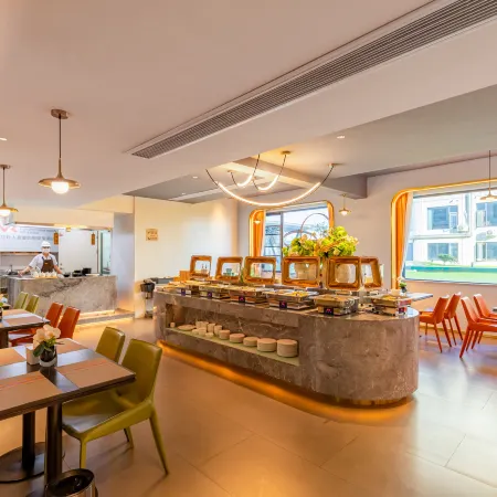 Weiruan E-sports Hotel (Linhai Chonghemen)
