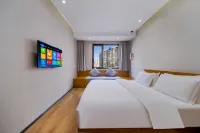 Coabana Hotel (Beijing Yonghegong Lama Palace Dongzhimen metro station） - 2-Star