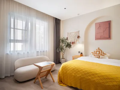 Lis Future Hotel (Baohe Wanda)