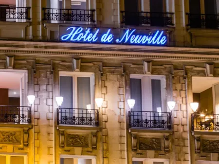Hotel de Neuville Arc de Triomphe