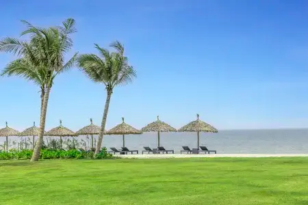Wyndham Hoi An Royal Beachfront Resort & Villas
