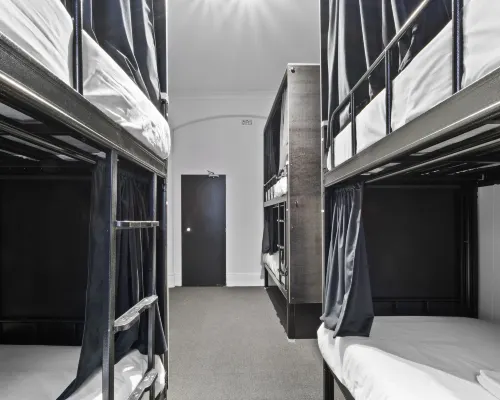 Azzurro Pod Hotel Darling Harbour- Near ICC Hotels in Pyrmont