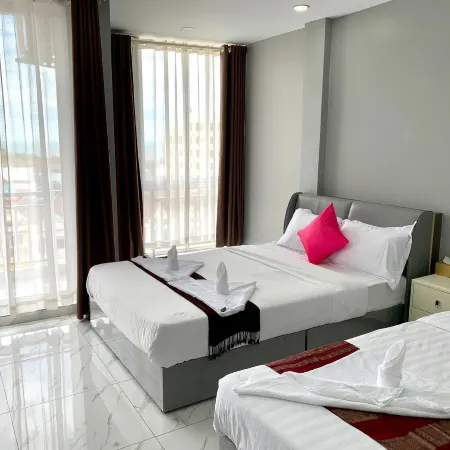 Sok Eng Hotel Отели рядом с достопримечательностью «Храм Ват Леу»