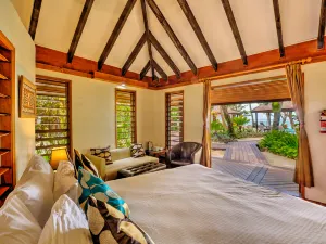 Maui Palms