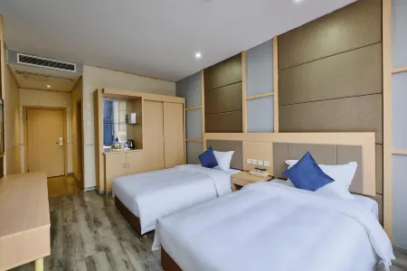 East Blue Holiday Hotel Dazhu