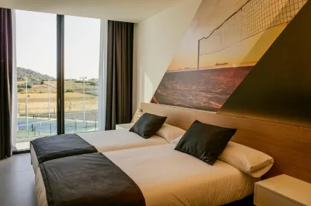 Rafa Nadal Academy Residence in Mallorca Отели рядом с достопримечательностью «Porto Cristo Beach»