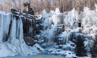 Qu She Boutique Hotel