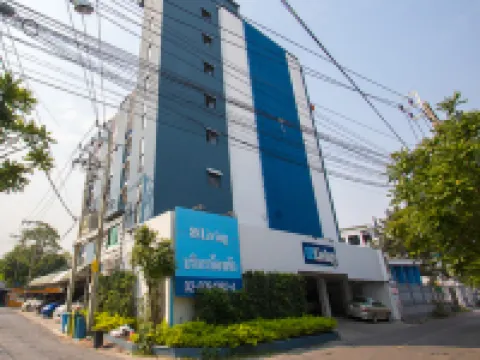 88 ลิฟวิ่ง (นวมินทร์ 88) โรงแรมใกล้เดอะพรอมานาด
