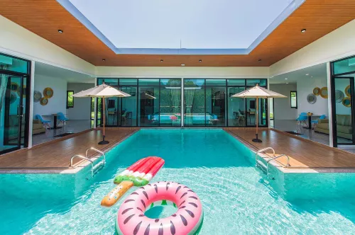 Good Night Pool Villa Phuket - فلل