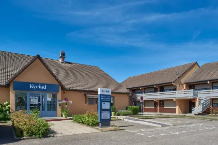 Kyriad Nancy Ouest - Laxou Zenith Отели в г. Буксьер-о-Дам