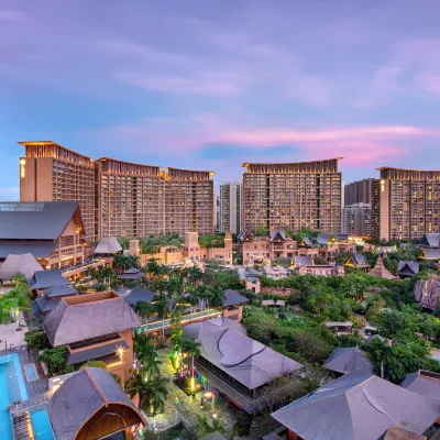 Sanya Bay Mangrove Tree Resort World Sanya Bay(Queen Palm Tower) Hoteles cerca de Luobi Cave