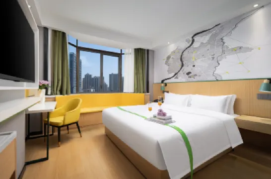 Green Shell Hotel Hotels in Fuyang