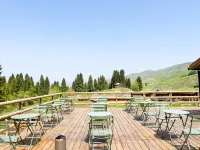 Yuki Sugi Boutique Resort at Intuition‌