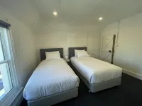 Urban Nook Serviced Apartments Hotels in Trevallyn