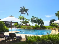 Hotel Breezebay Marina - Beach