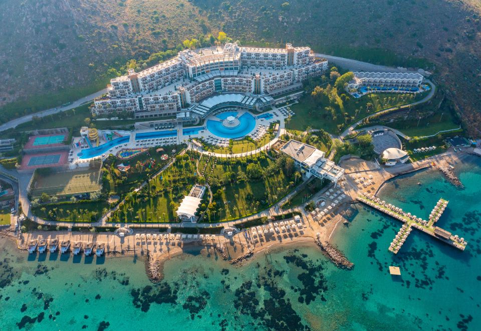 Kefaluka Resort - Housity
