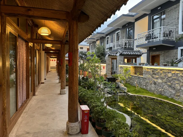 Dali Old City Saijia Garden B&B Hote